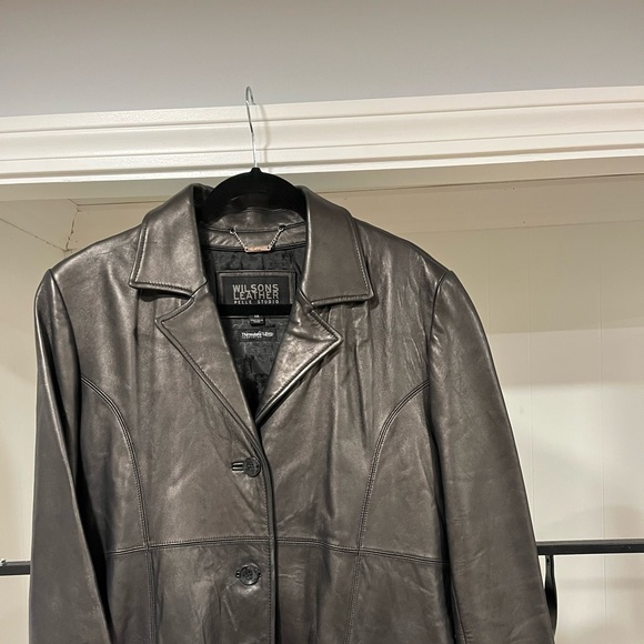 Womens Long Leather Jacket - Picture 2 of 6